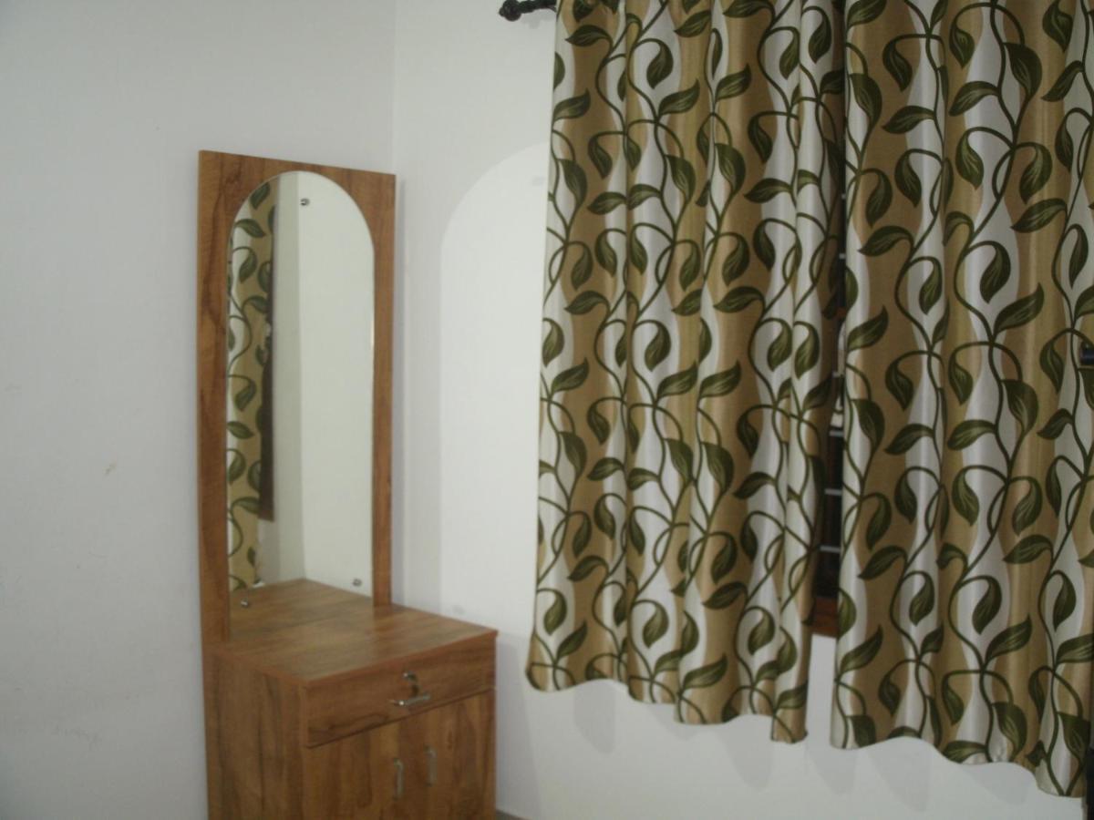 Jacaranda Holiday Home Kochi Eksteriør bilde