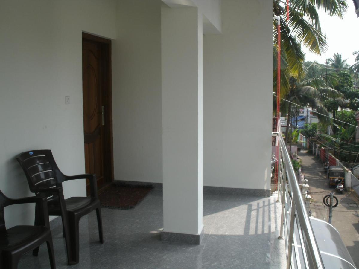 Jacaranda Holiday Home Kochi Eksteriør bilde